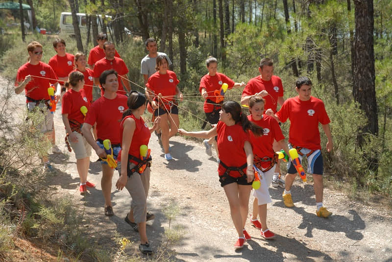 JUEGOS COOPERATIVOS